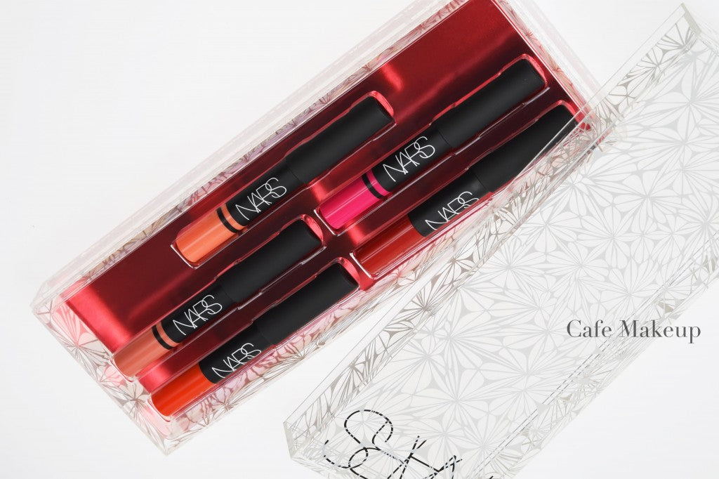 Digital world lip pencil set