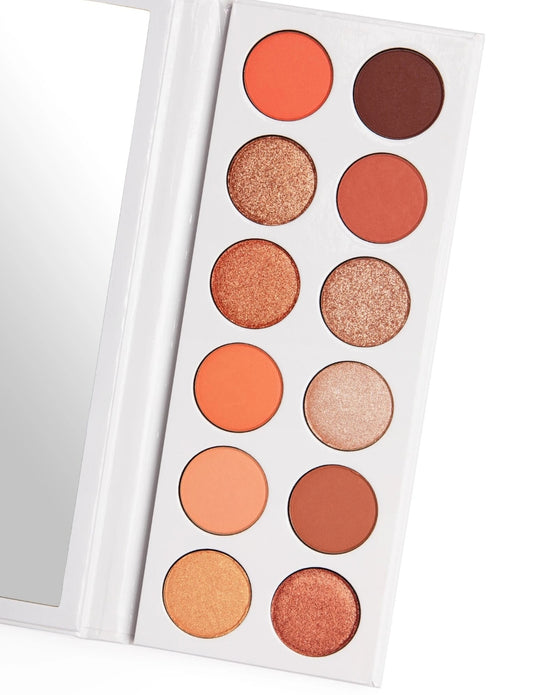 The peach extended eyeshadow palette *