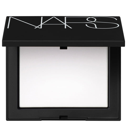 Light reflecting pressed setting powder