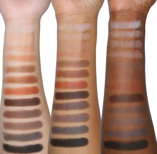 Eye Shadow Palette

- 1 Neutral Mattes