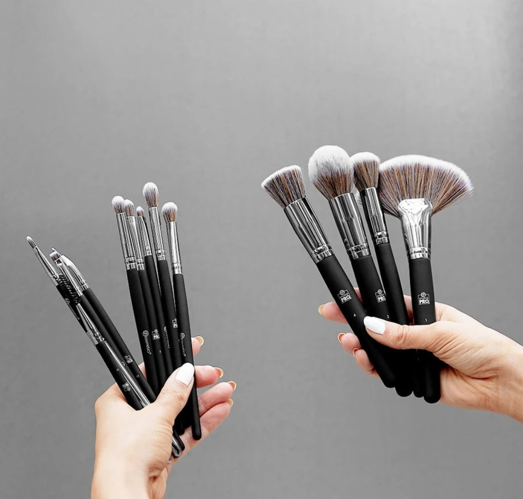 Studio Pro Brush Set