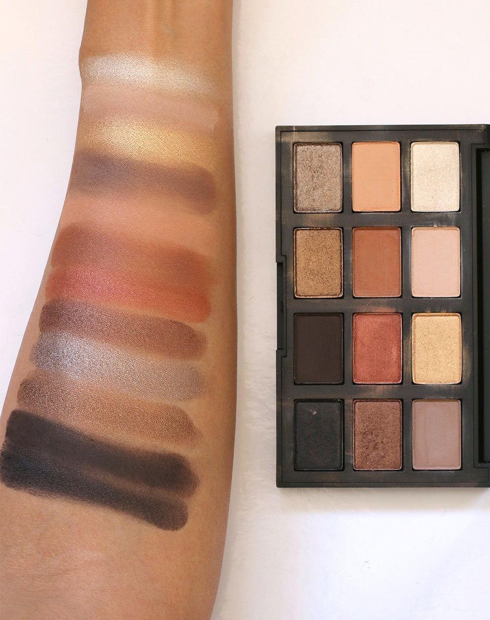 Loaded eyeshadow palette