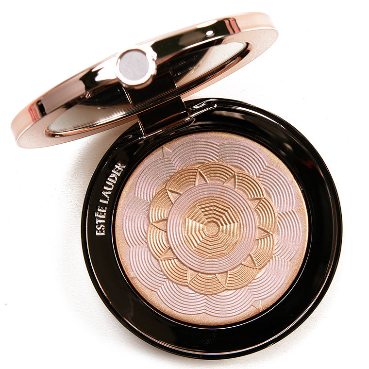 Heat wave bronze goddess illuminating powder