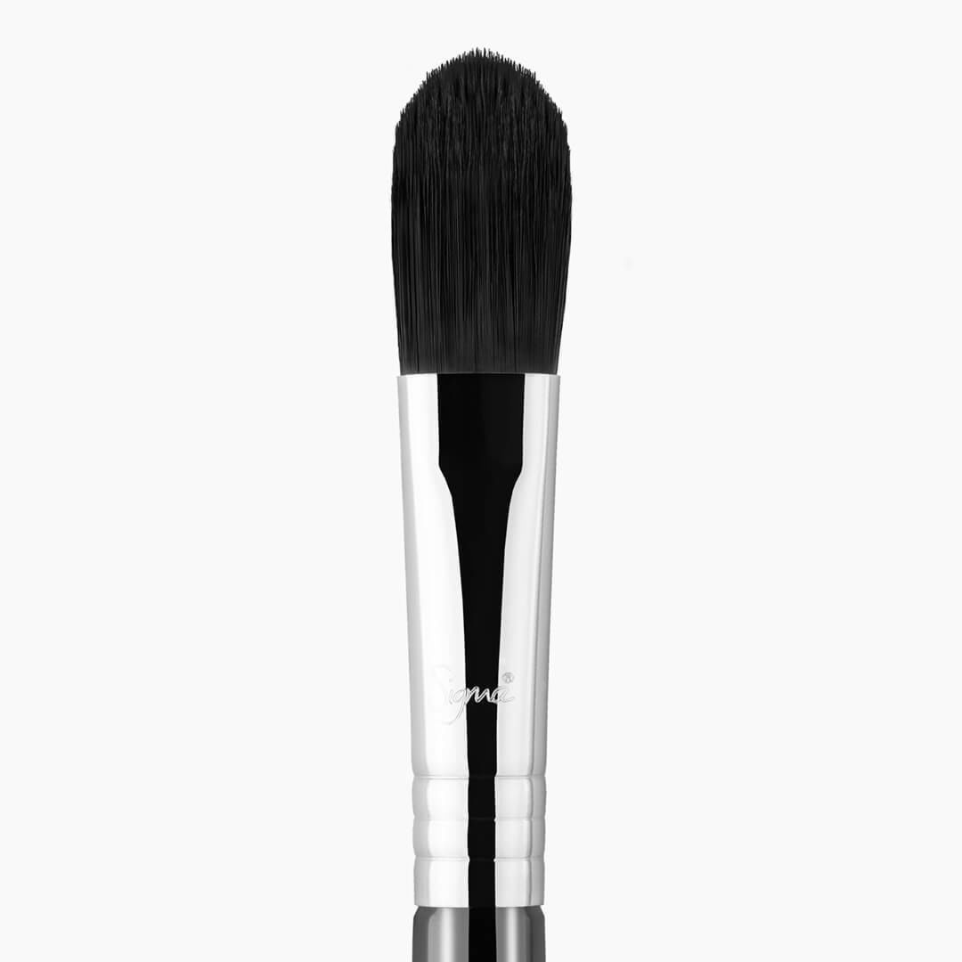 F65 LARGE CONCEALER BRUSH