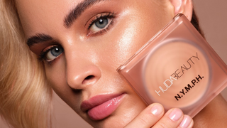 N.Y.M.P.H. GLAZE Skin Glowing Perfector