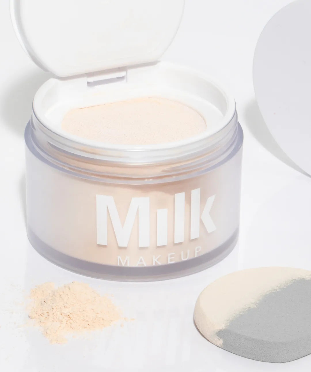 MILK MAKEUP BLUR + SET MATTE LOOSE SETTING POWDER- translucent light