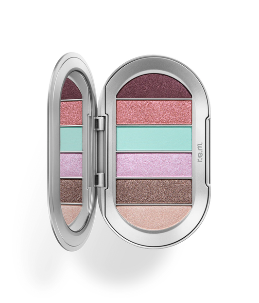 02_eyeshadow palette-gogo boots