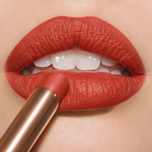 LIMITLESS LUCKY LIPS LIMITED EDITION LOVE FLAME