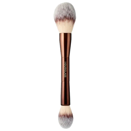 Veil™ Powder Brush ( Luxurious brush )