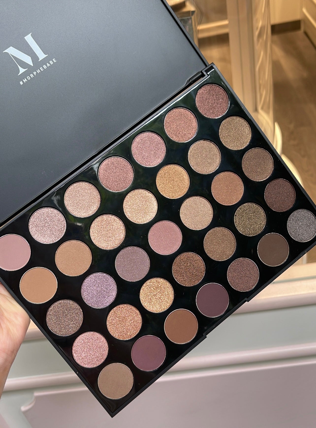 MORPHE 35T DOPE TAUPE EYESHADOW PALETTE