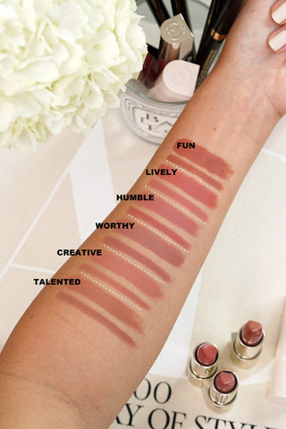 RARE BEAUTY LIPLINER