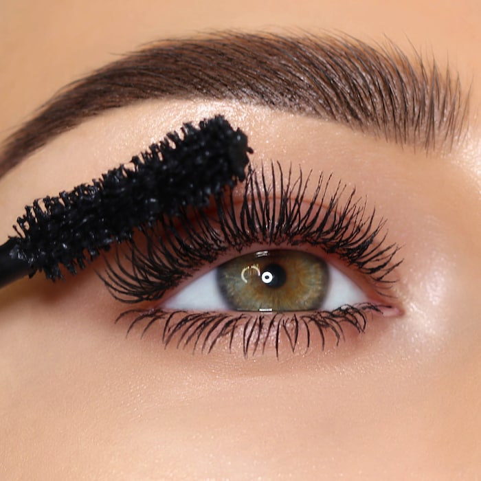 Dark Star Volumizing Mascara