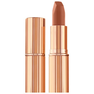 Matte Revolution Lipstick

- Catwalking - nude peach matte